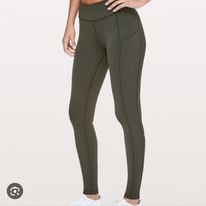 Size 6 Lululemon Dark Olive Green with Pockets